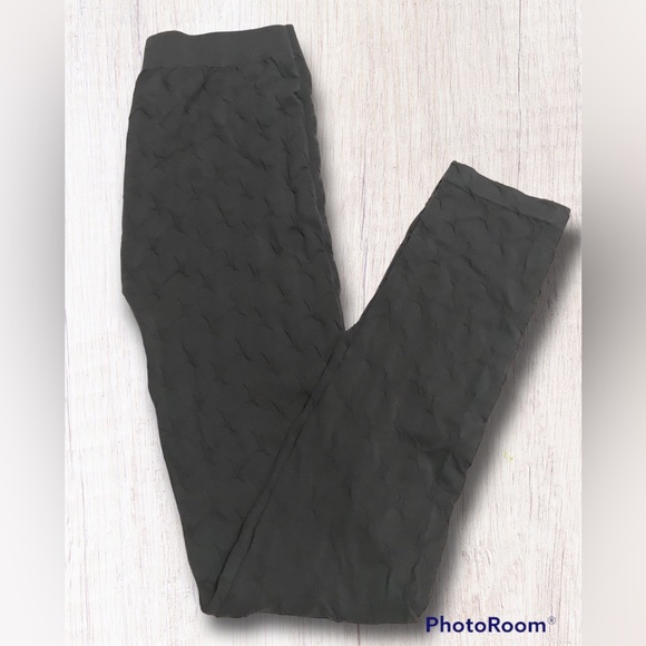 Textured Leggings - Picture 6 of 9